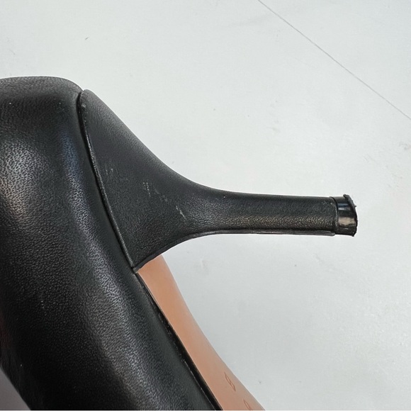 Coach Black Snake Skin Leather Point High Heel Pumps Size 6 B - Picture 11 of 12